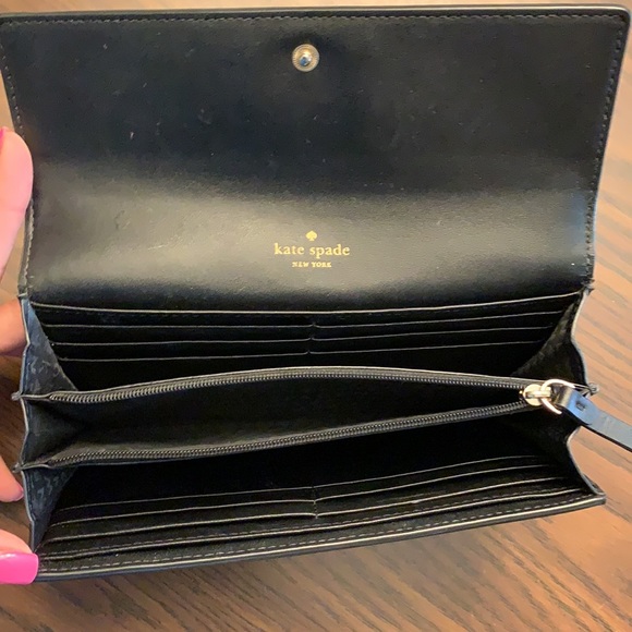 Kate Spade Wallet - Picture 5 of 5